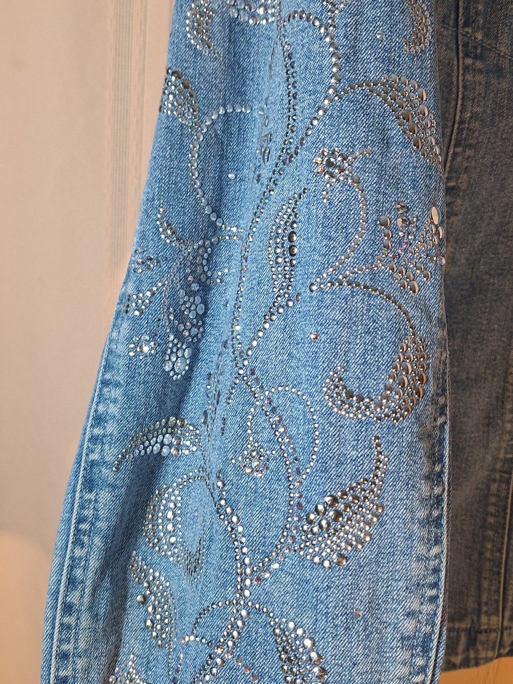 CHRISTINE ALEXANDER Light Blue Rhinestone Denim Jacket - Picture 5 of 7